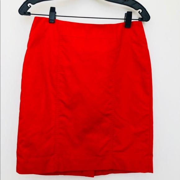 2/$10 MixMatch LOFT Poppy Red A- line Skirt Size 4P fits S/M - Picture 3 of 6